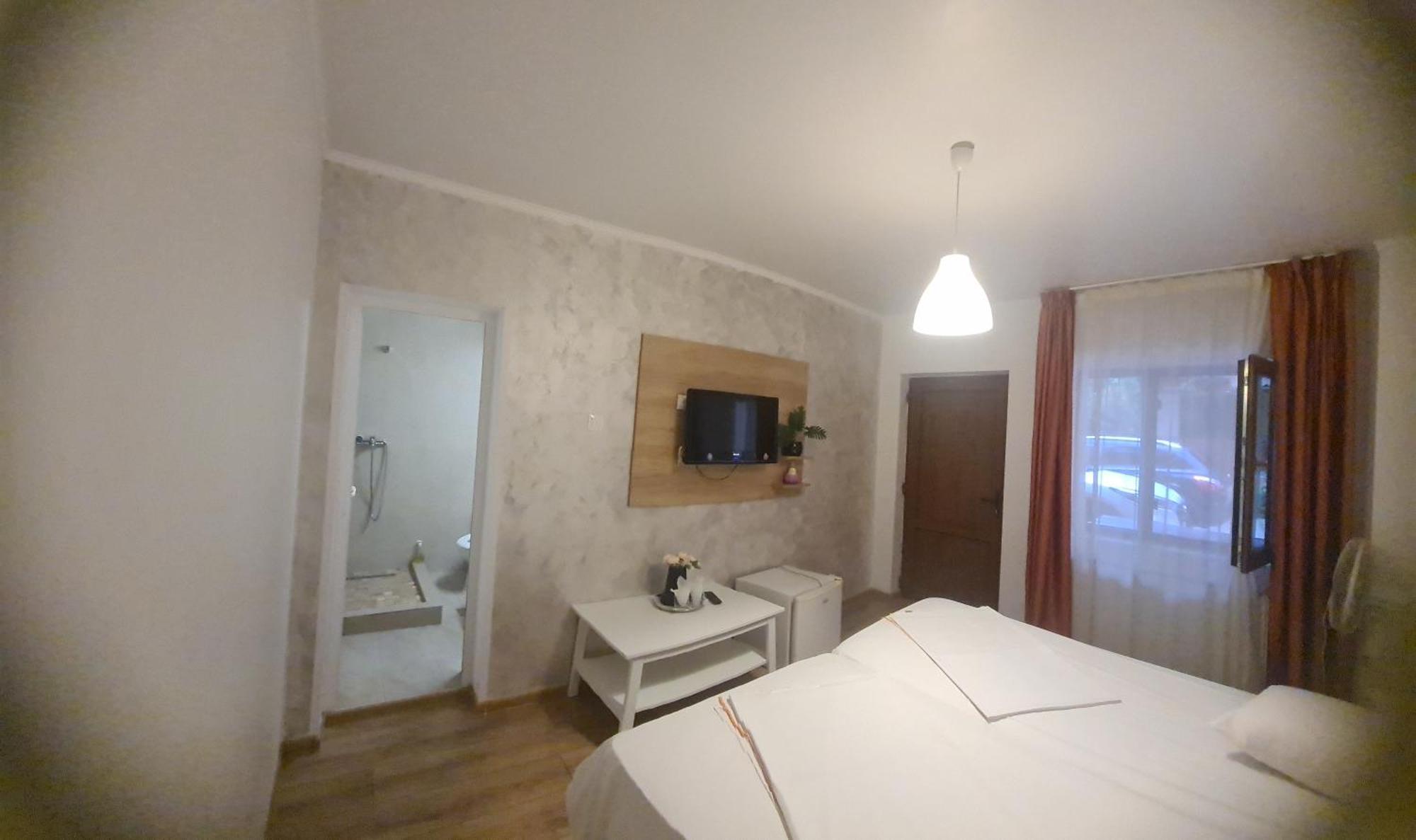Guesthouse Magic Băile Herculane Eksteriør bilde