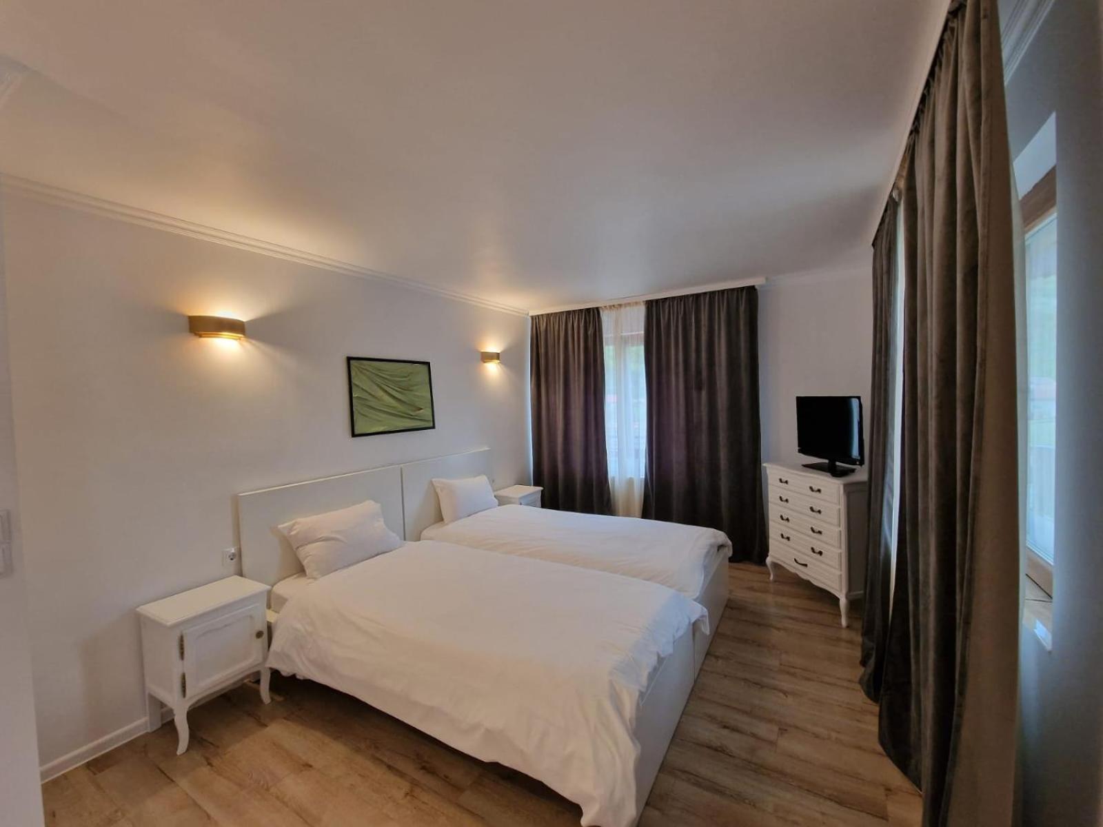 Guesthouse Magic Băile Herculane Eksteriør bilde