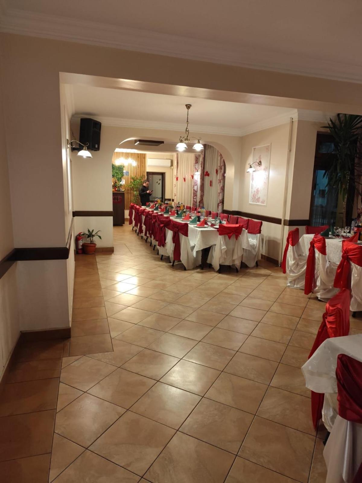 Guesthouse Magic Băile Herculane Eksteriør bilde