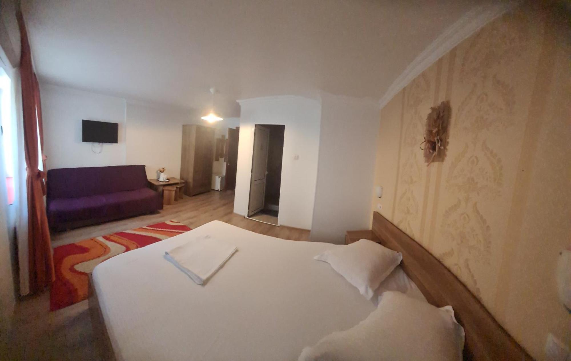 Guesthouse Magic Băile Herculane Eksteriør bilde