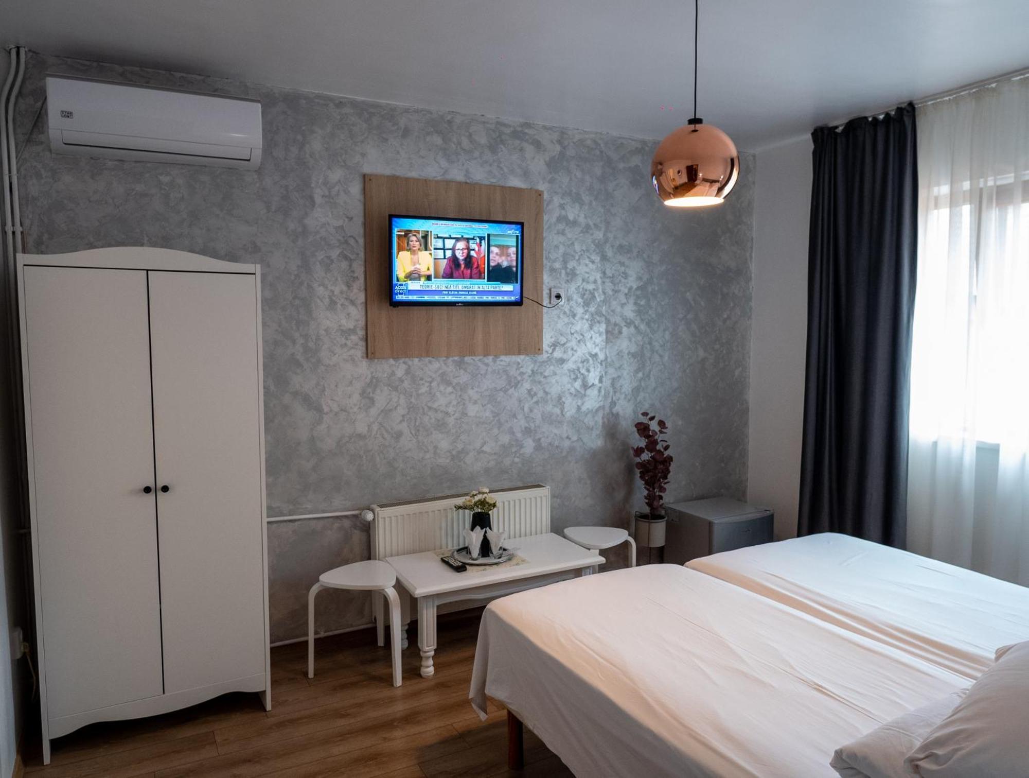 Guesthouse Magic Băile Herculane Eksteriør bilde
