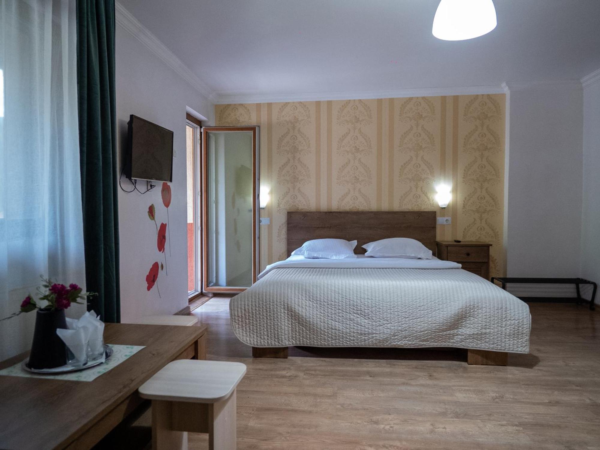 Guesthouse Magic Băile Herculane Eksteriør bilde